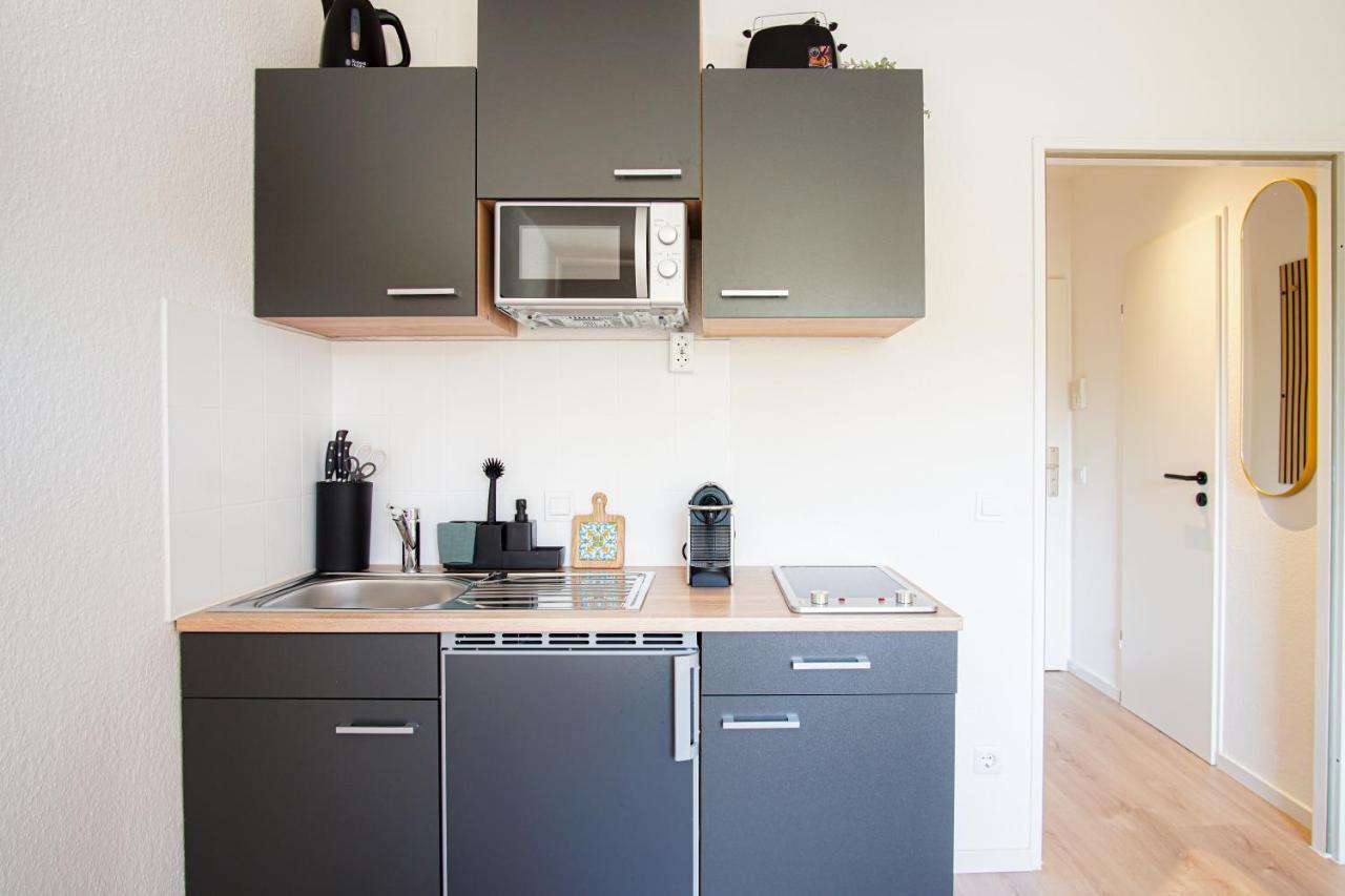 Homefy Boho Studio - Free Parking - Self Check-In - Elevator Essen Esterno foto