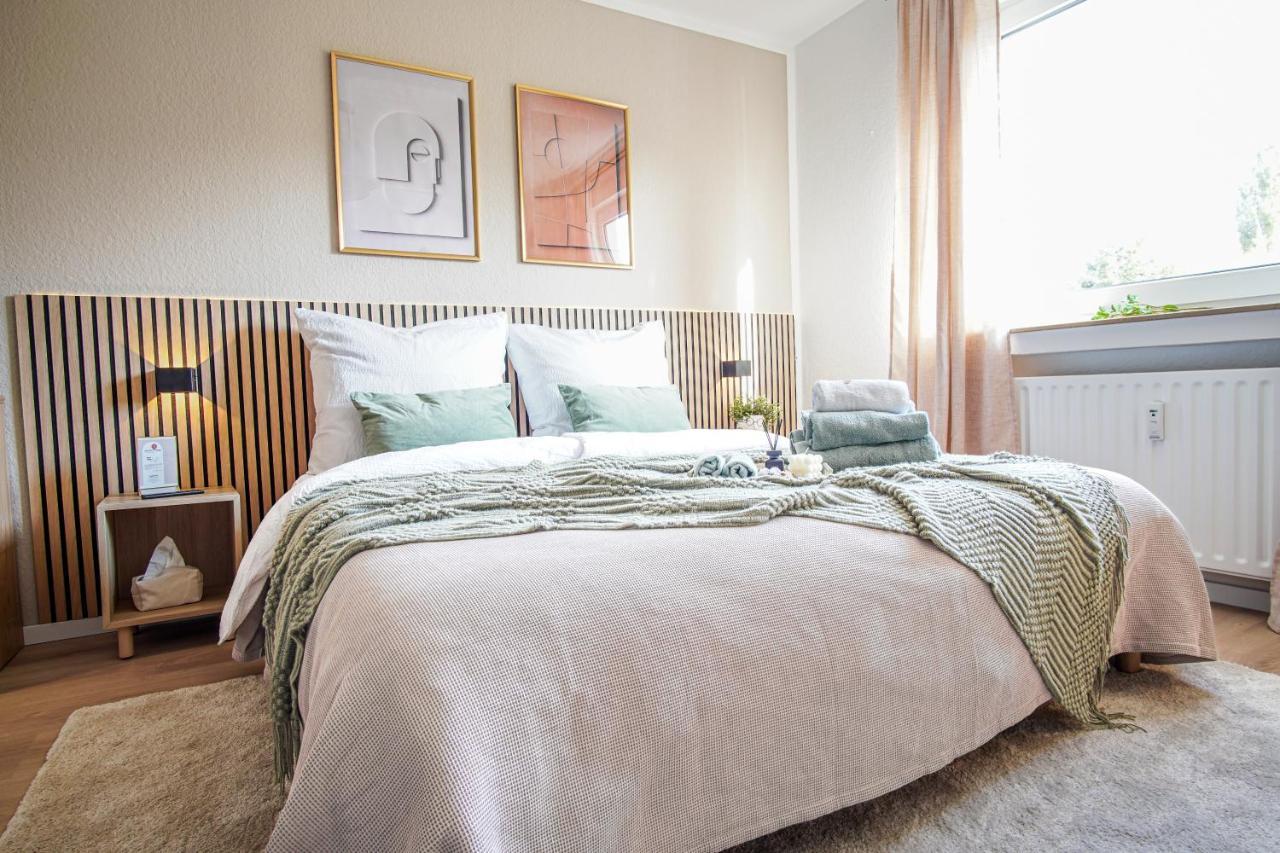 Homefy Boho Studio - Free Parking - Self Check-In - Elevator Essen Esterno foto